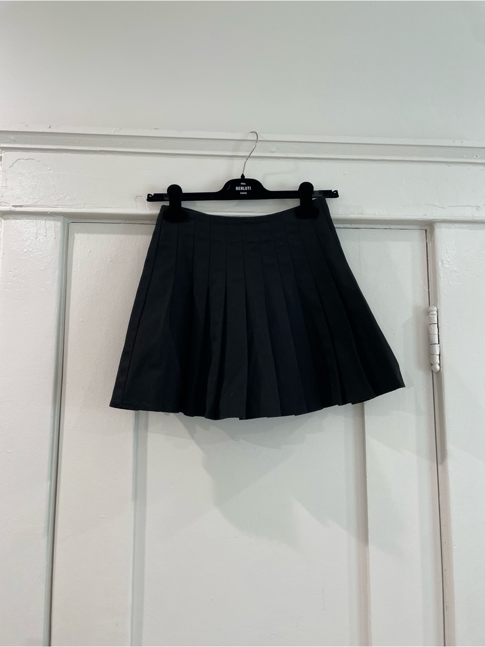 Brandy Melville Black Pleated Skirt